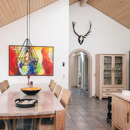 Prázdninový dům 8 Person In *